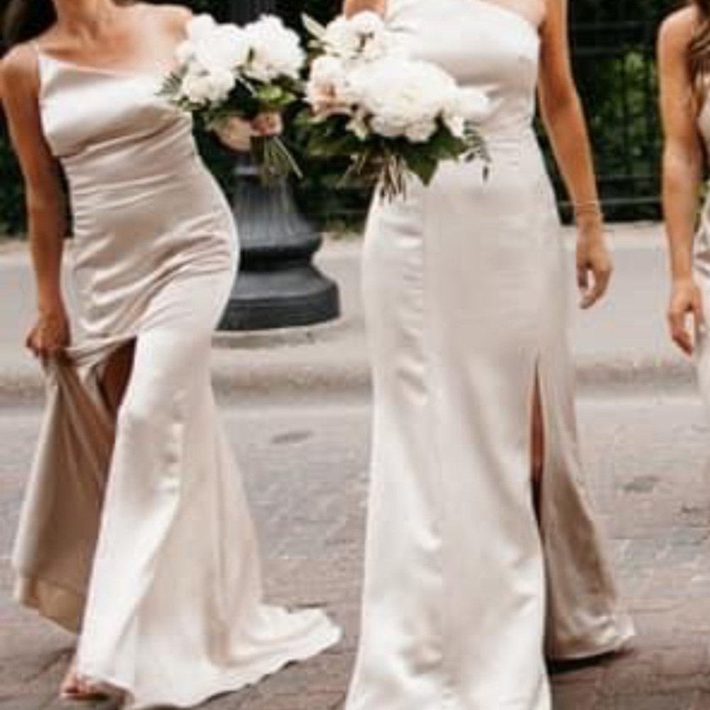 Amsale Kaia Champagne Satin Bridesmaids Dress. Size 0